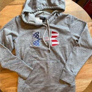 Women’s Under Armour Sweatshirt